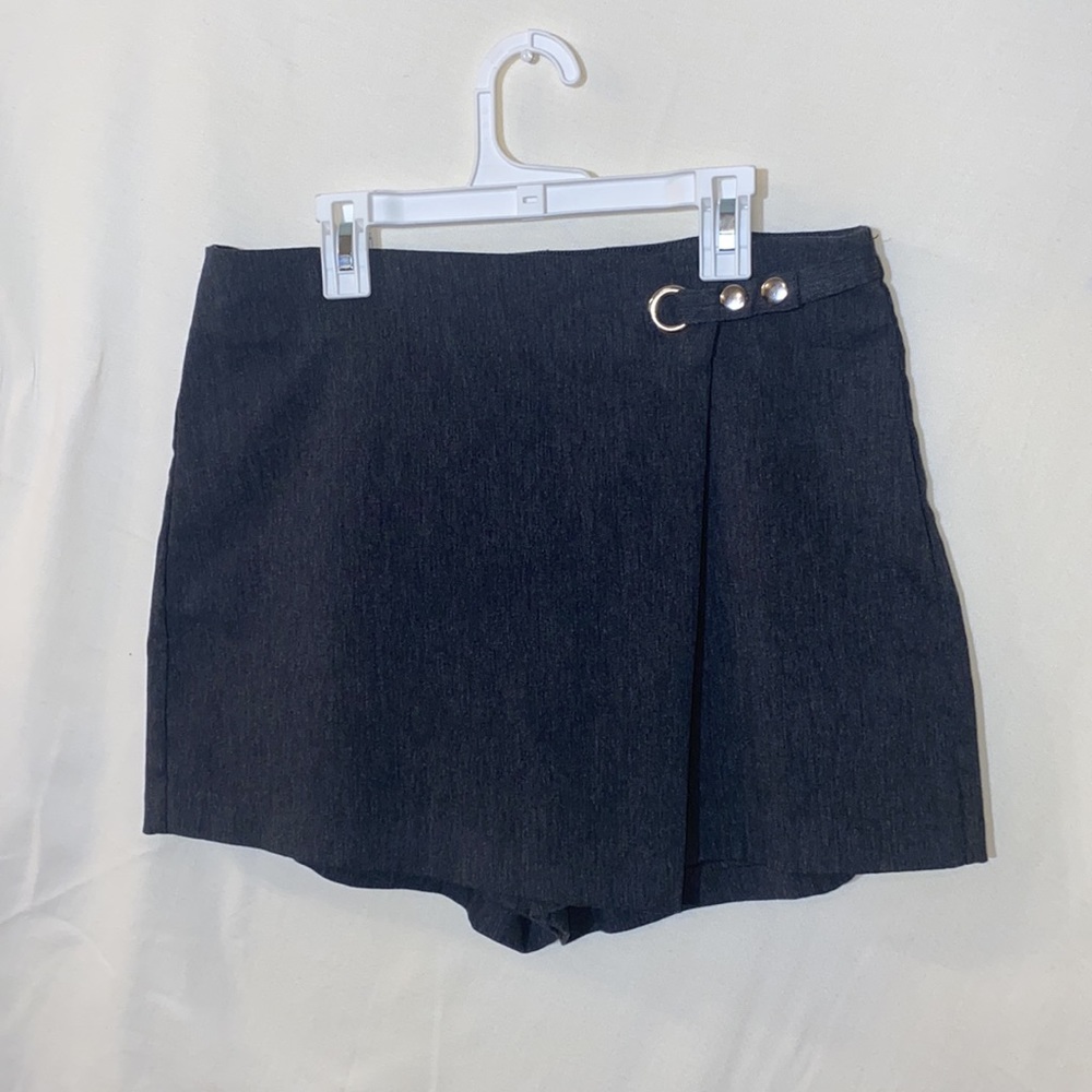 Gray wrap-front pleated skort
